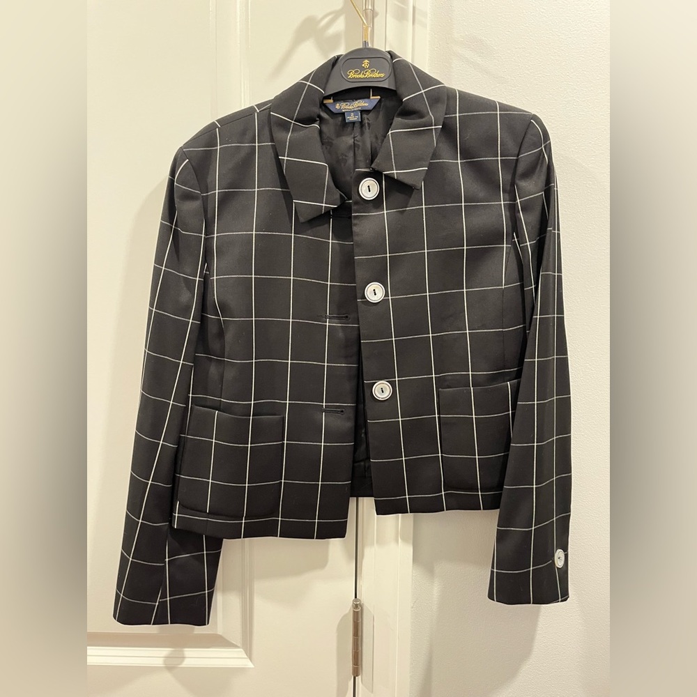 Brooks Brothers woven in Italy Suit
